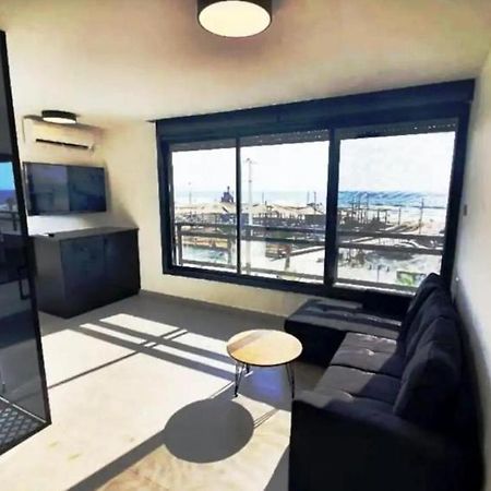 Ryo 11 דירת נופש חדשה על חוף הים נוף לים Apartment Bat Yam Exterior foto