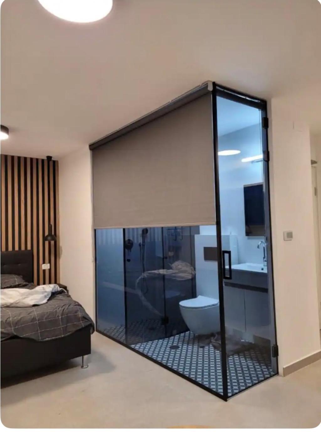 Ryo 11 דירת נופש חדשה על חוף הים נוף לים Apartment Bat Yam Exterior foto